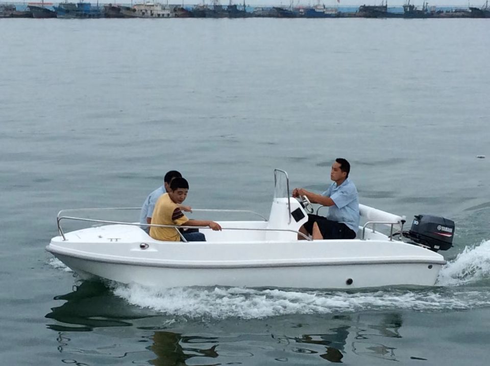 玻璃鋼釣魚船4-6人，玻璃鋼快艇沖鋒舟釣魚娛樂艇4.3米前操